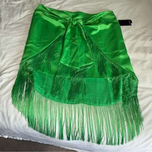 Eloquii Green satin Fringe Mini Skirt 14 new - Picture 2 of 7